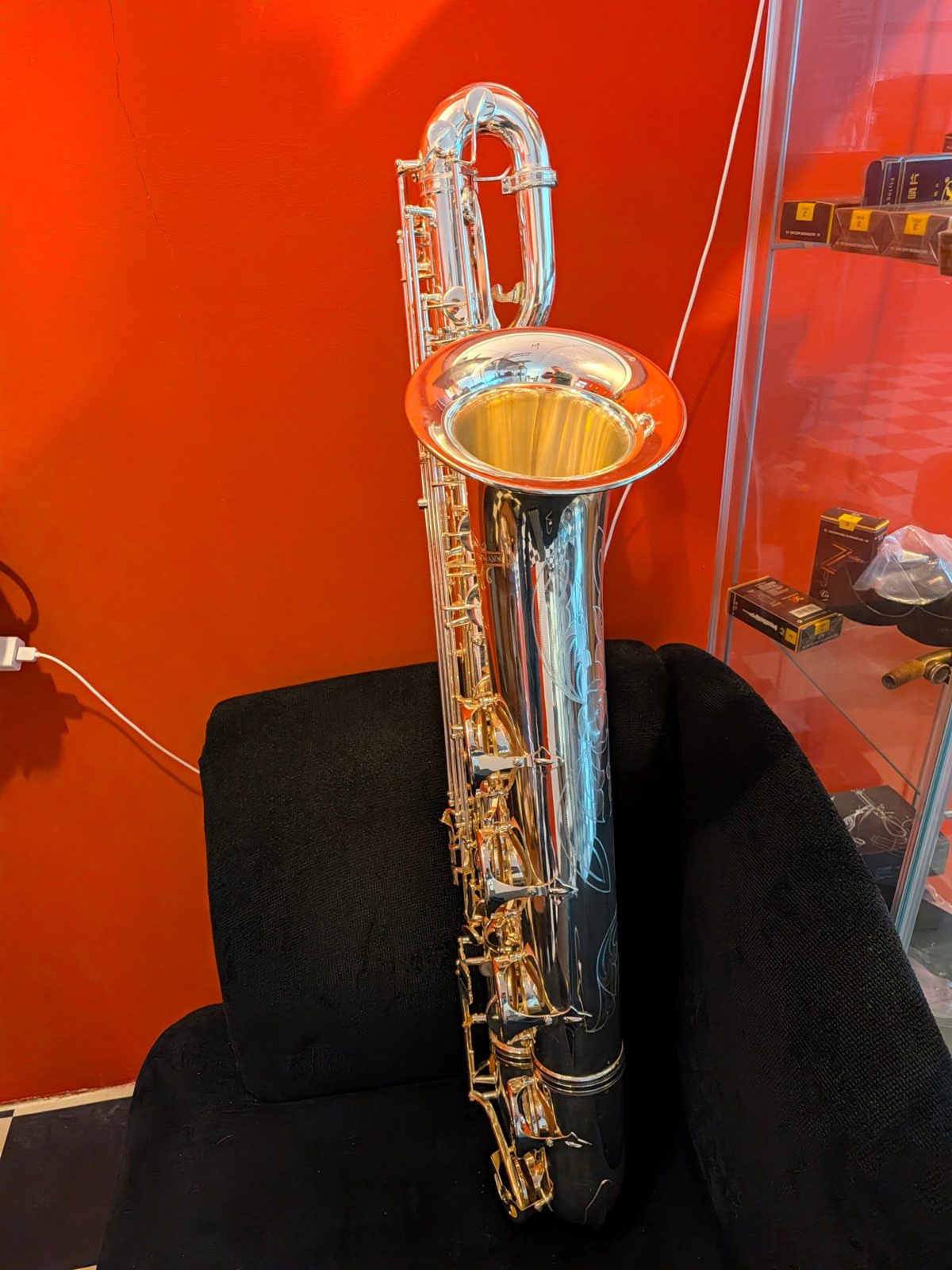 Thomann BariPRO baritonsaxofoon (zilver) – foto 3