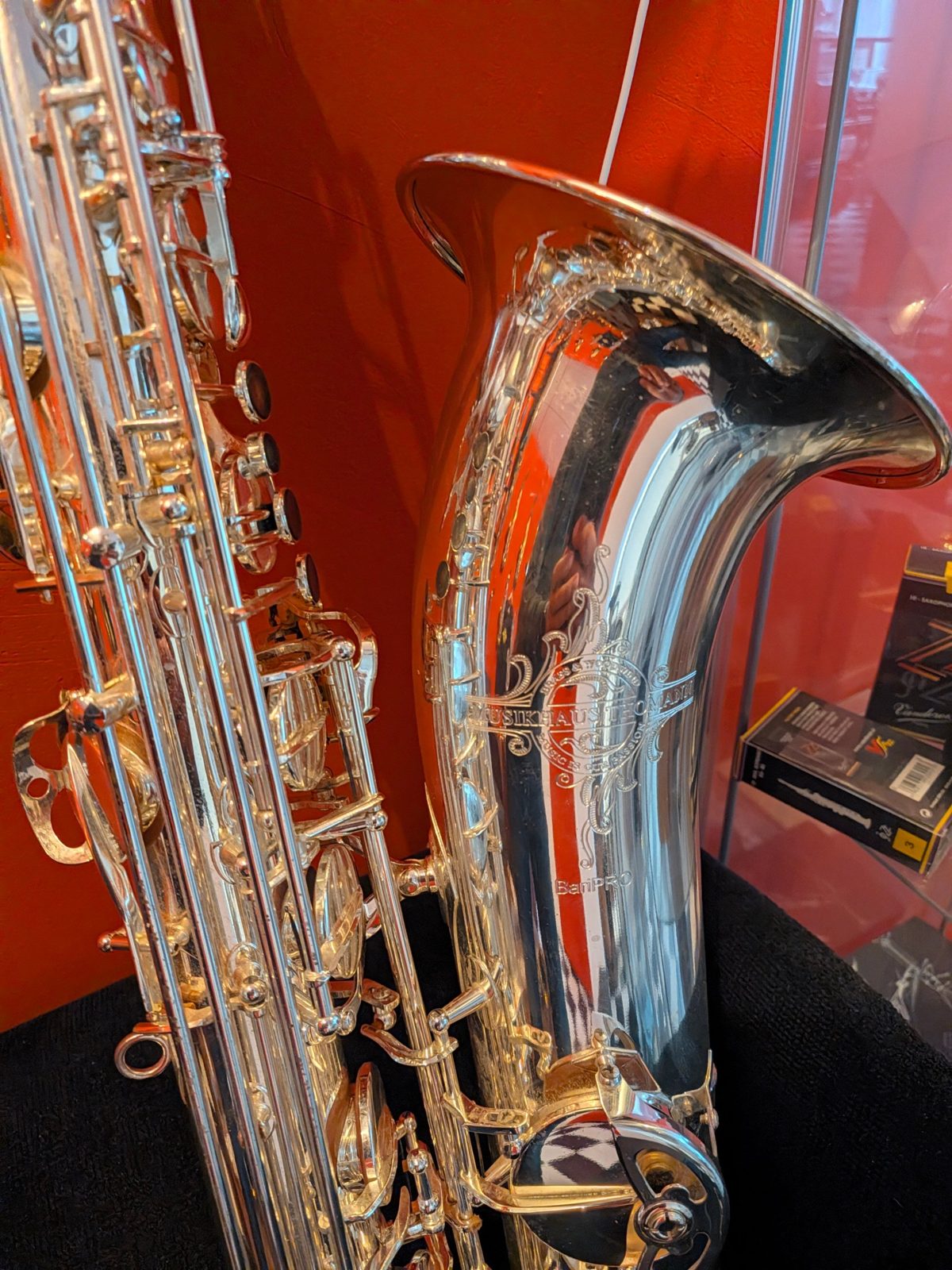 Thomann BariPRO baritonsaxofoon (zilver) – foto 4